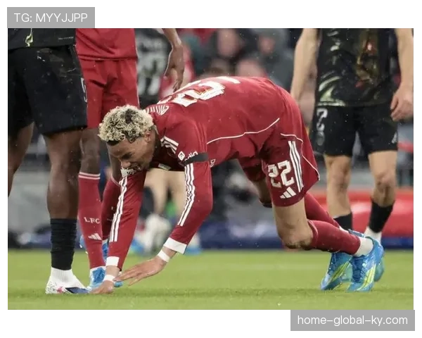 利物浦新援重伤：埃基蒂克跟腱断裂，赛季提前报销